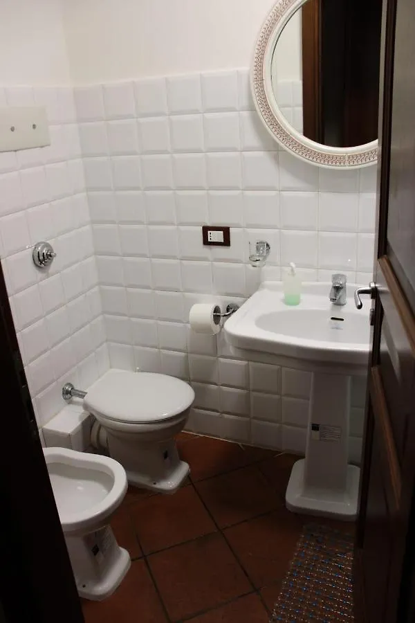 Apartment Ferienwohnung Como En Casa Palermo